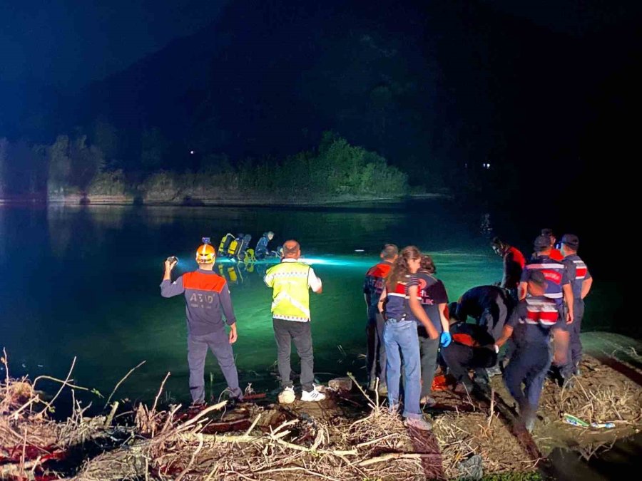 Bayram Tatili İçin Geldiği Antalya’da Balık Avlamak İsterken Canından Oldu