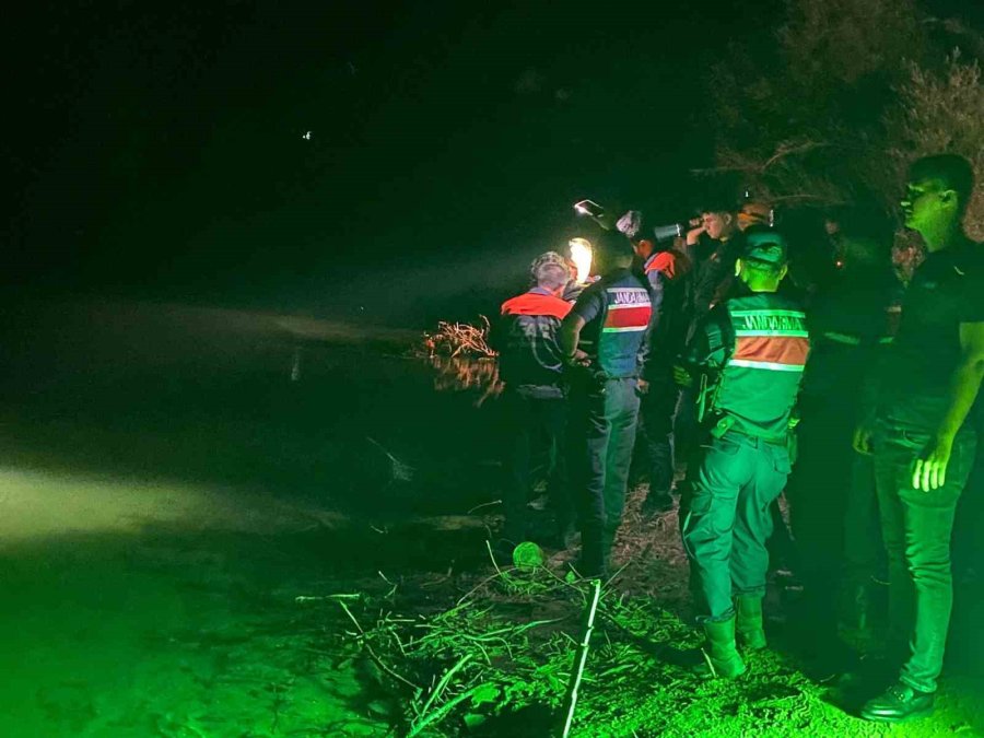 Bayram Tatili İçin Geldiği Antalya’da Balık Avlamak İsterken Canından Oldu