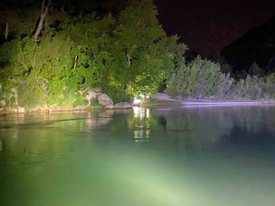 Bayram Tatili İçin Geldiği Antalya’da Balık Avlamak İsterken Canından Oldu