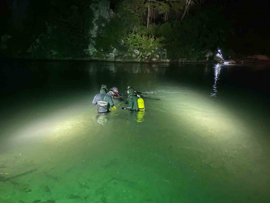 Bayram Tatili İçin Geldiği Antalya’da Balık Avlamak İsterken Canından Oldu