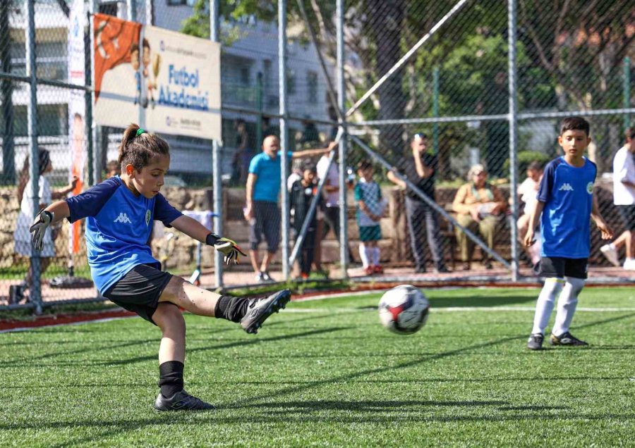 Büyükşehir Futbol Akademisi Kayıtları Başladı