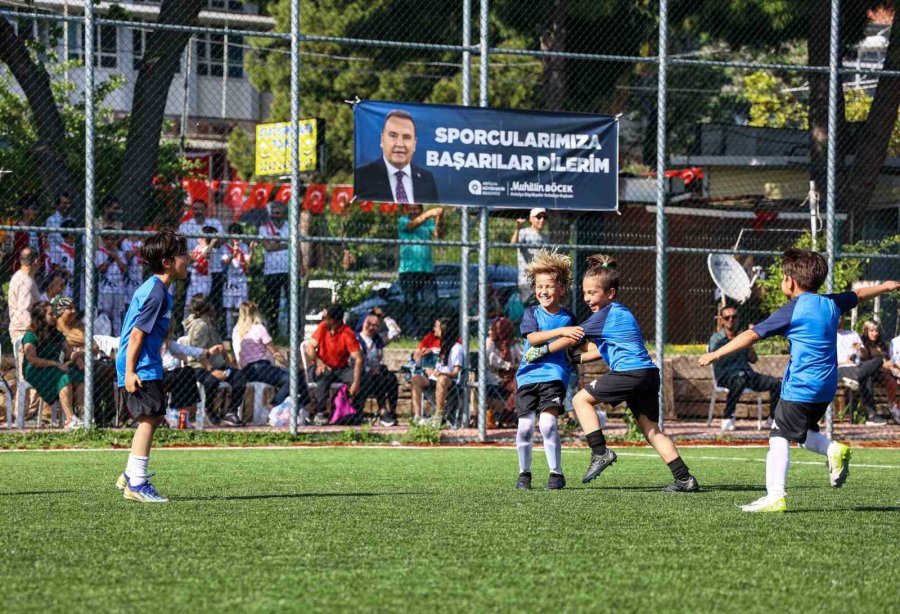 Büyükşehir Futbol Akademisi Kayıtları Başladı