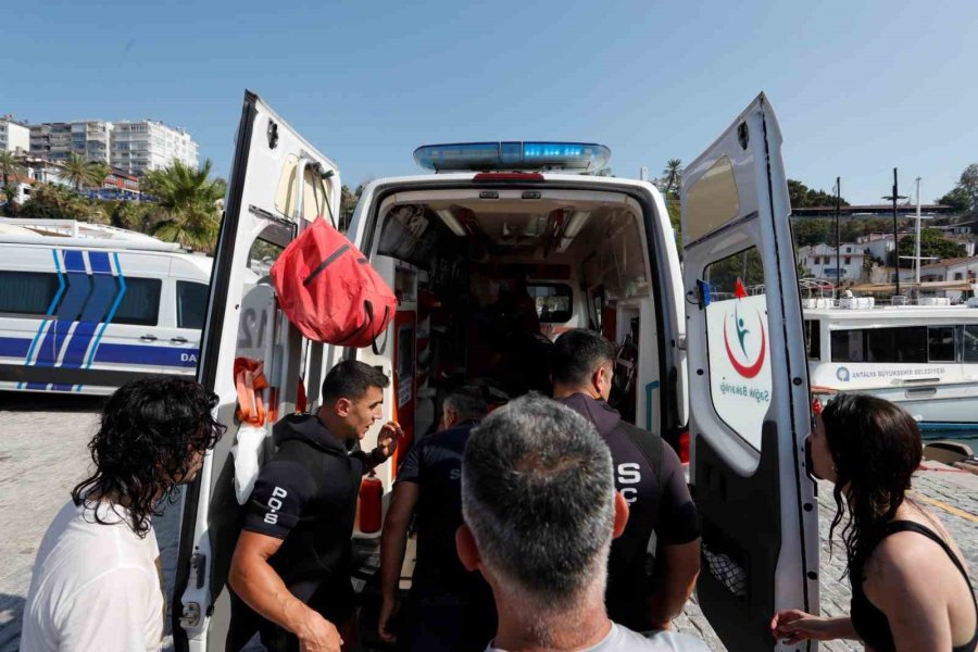 Sub Yapan Genç Boğulma Tehlikesi Geçirdi, Yardımına Deniz Polisi Yetişti