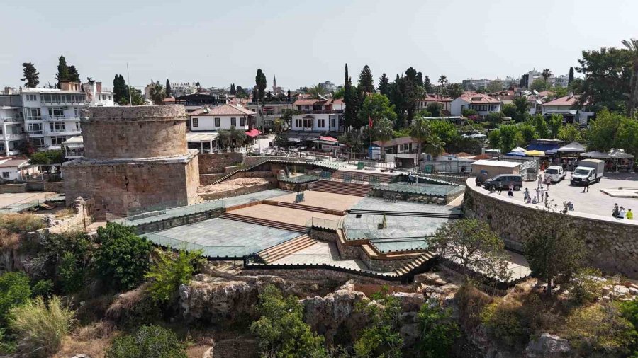 Hıdırlık Kulesi Seyir Terası Projesi Sona Yaklaştı