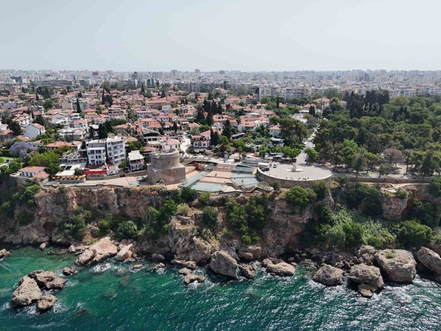 Hıdırlık Kulesi Seyir Terası Projesi Sona Yaklaştı