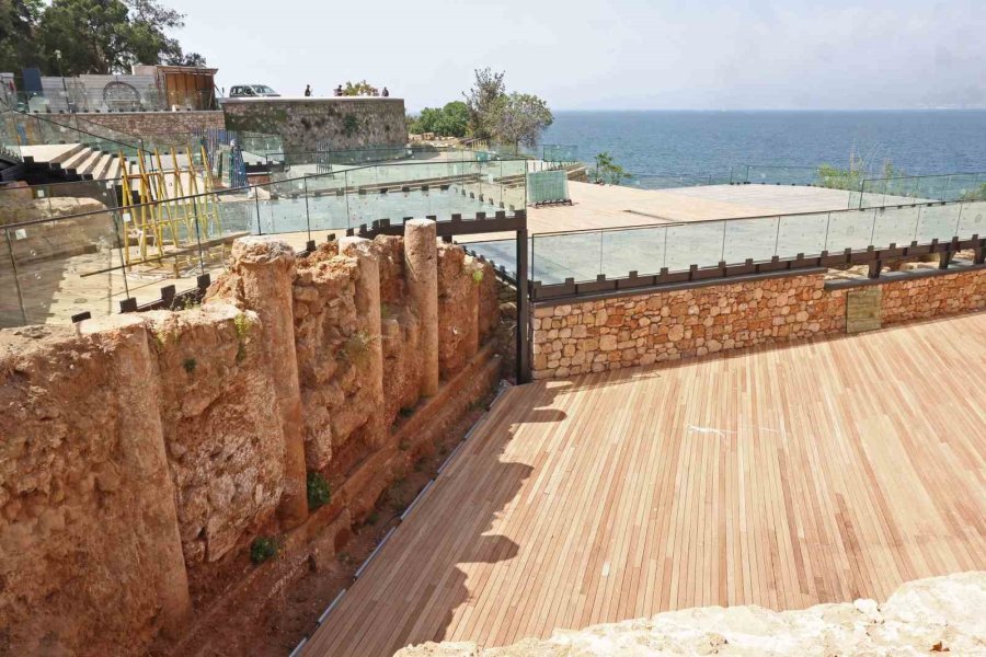 Hıdırlık Kulesi Seyir Terası Projesi Sona Yaklaştı
