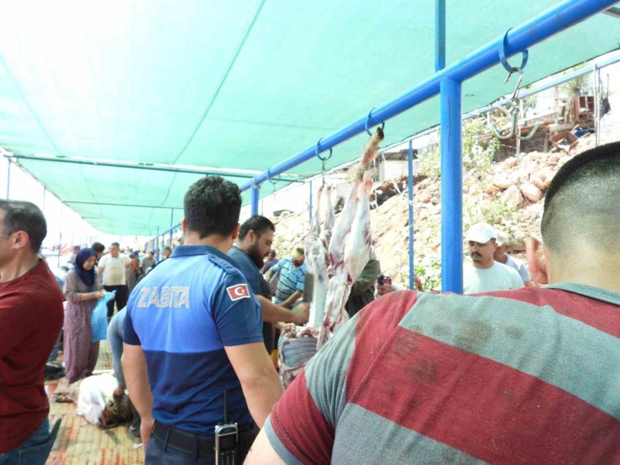 Kepez’de Bayram Mesaisi: 144 İhbar, 114 Acil Müdahale