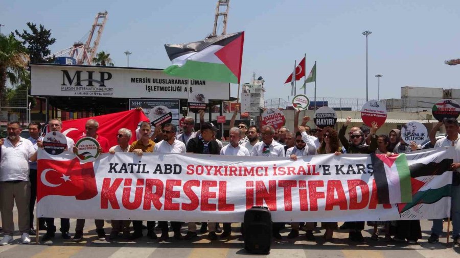 Mersin’de, İsrail’in ’madleen’ Gemisine Müdahalesi Protesto Edildi
