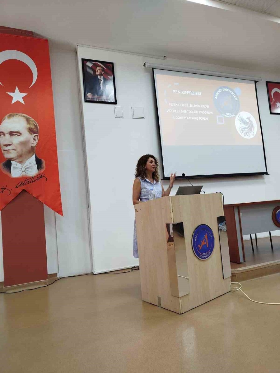 Akdeniz Üniversitesi’nde Kadın Öğrencilere Bilimde Liderlik Desteği