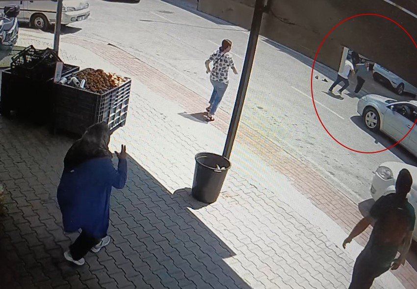 Kaza Sonrası Ambulansa Binmemek İçin Çırpındı, Sebebi İğne Korkusu Çıktı