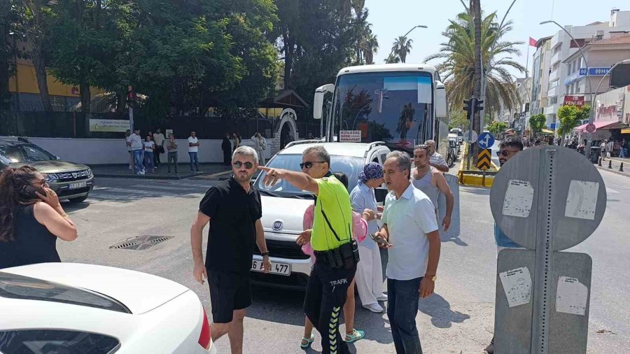 Antalya’da Zincirleme Kaza: 2.4 Promil Alkollü Sürücünün Ehliyetine El Konuldu