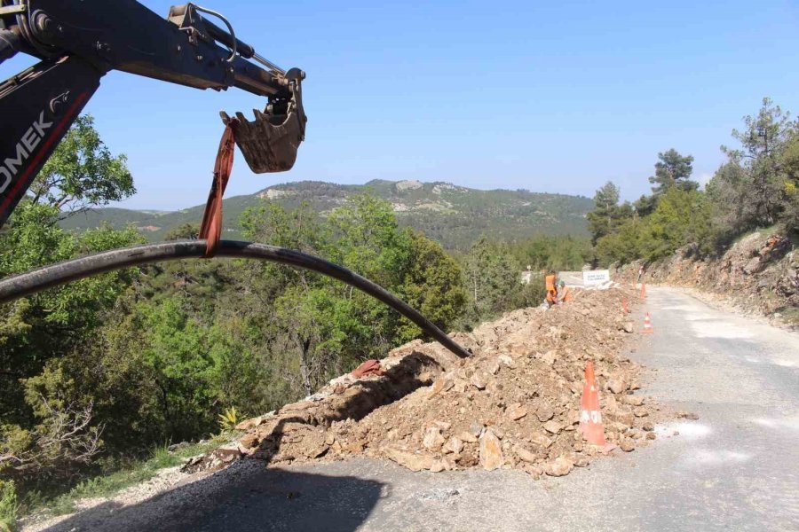 Asat’tan Korkuteli’de 28 Kilometrelik İçme Suyu Çalışması