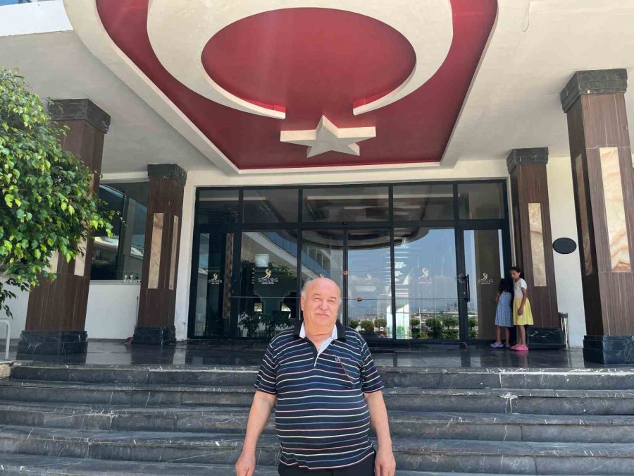 Alanya’da 5 Yıldızlı Otelde Yangın Korkuttu