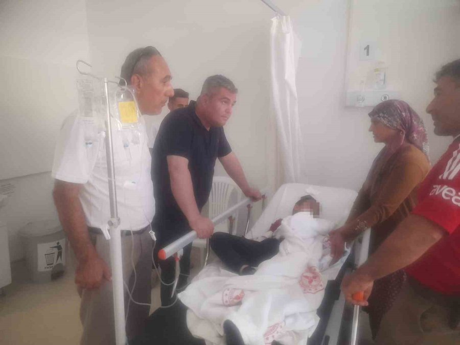 Okula Getirdiği Madde Patladı, Parmağı Koptu