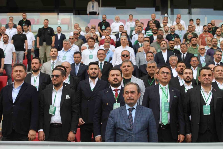 Konyaspor’da Yeni Başkan Ömer Atiker Oldu