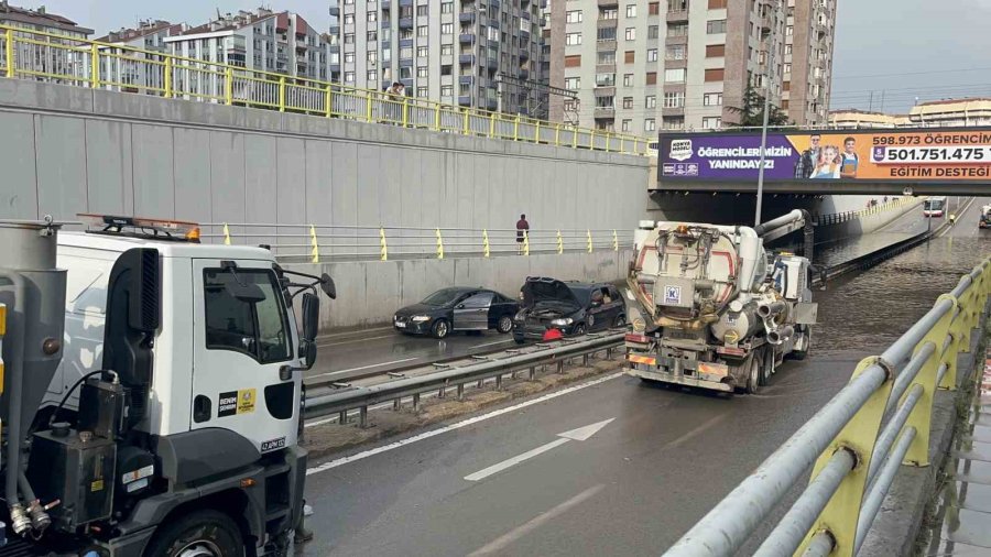 Konya’da Dolu Ve Sağanak Yağış Etkili Oldu