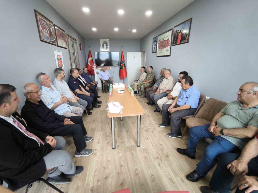 Beyşehir’de Babalar Günü Etkinliğinde Şehit Babaları Buluştu