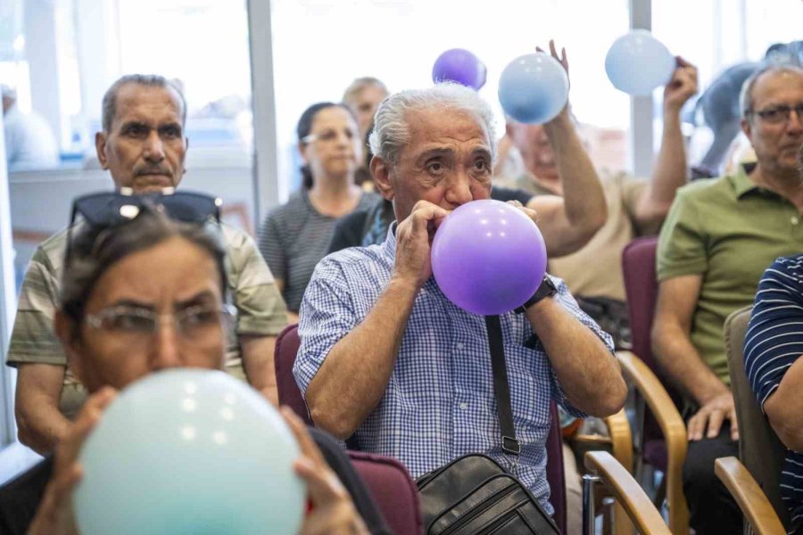 Mersin’de Yaşlılara Doğru Solunumun Önemi Anlatıldı