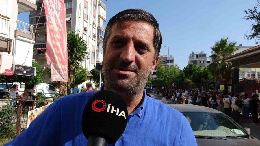 Antalya’da Lgs Sınavı Öğrenciler Kadar Velileri De Heyecanlandırdı