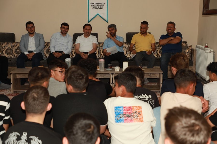 Başkan Hasan Kılca Öğrencilerle Buluştu