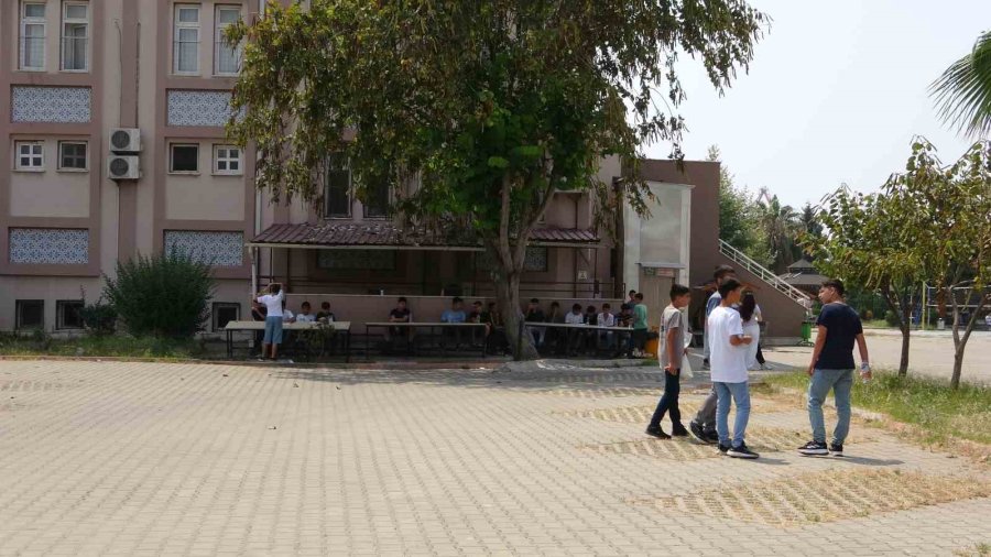 Lgs’de Oturumlar Tamamlandı, Babalar Çifte Heyecan Yaşadı