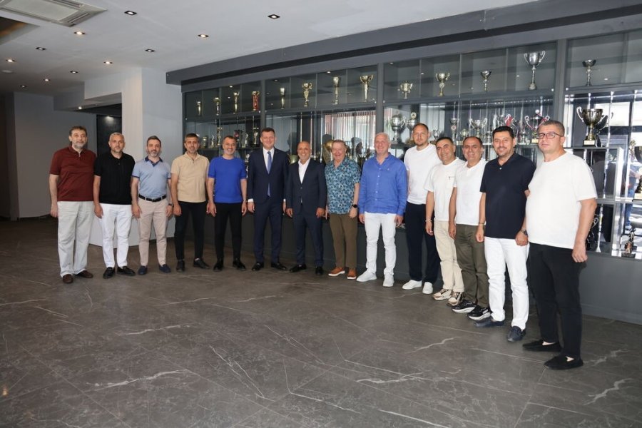 Alanya Kaymakamı’ndan Alanyaspor’a Veda Ziyareti