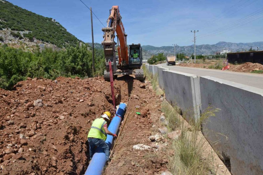 Döşemealtı’nda 335 Milyon Tl’lik İki Yatırım Hayata Geçiriliyor