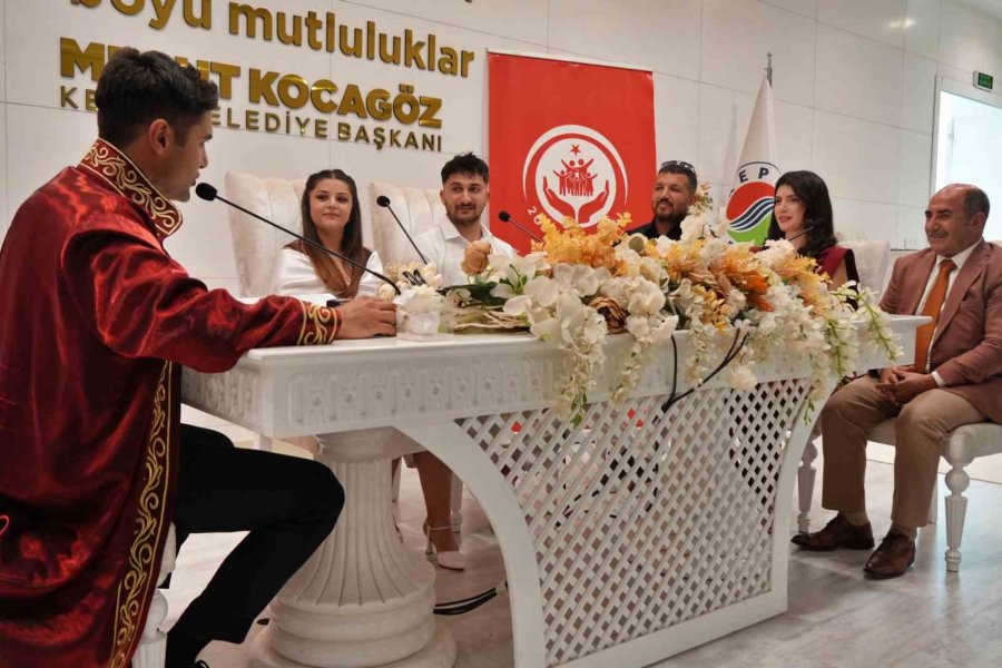 Antalya’da 777 Çifte Evlilik Kredisi Desteği