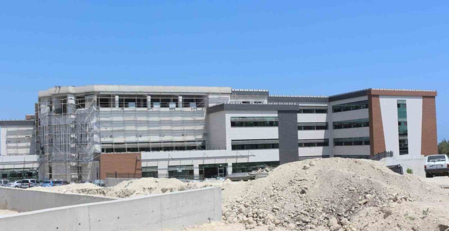 Kıratlı: "mezitli Devlet Hastanesi Yıl Sonunda Hizmete Girecek"