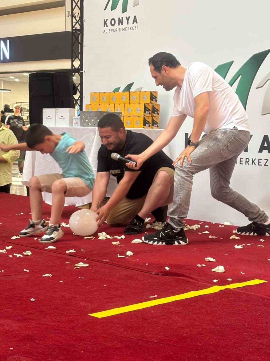 M1 Konya Avm’de Babalar Günü’ne Özel Yarışma Yapıldı