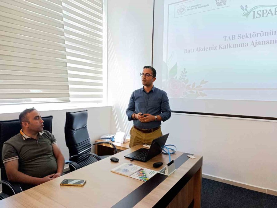 Fao Ve Baka Tıbbi Ve Aromatik Bitkiler Alanında İş Birliği İmkanlarını Görüştü