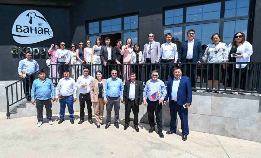 Antalya Osb’de Moğolistan İle Ticaret Köprüsü Genişliyor