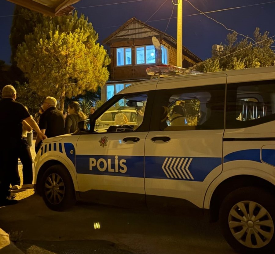 Antalya’da Kötü Kokuların Yayıldığı Ev Hayvanseverleri Ayağa Kaldırdı