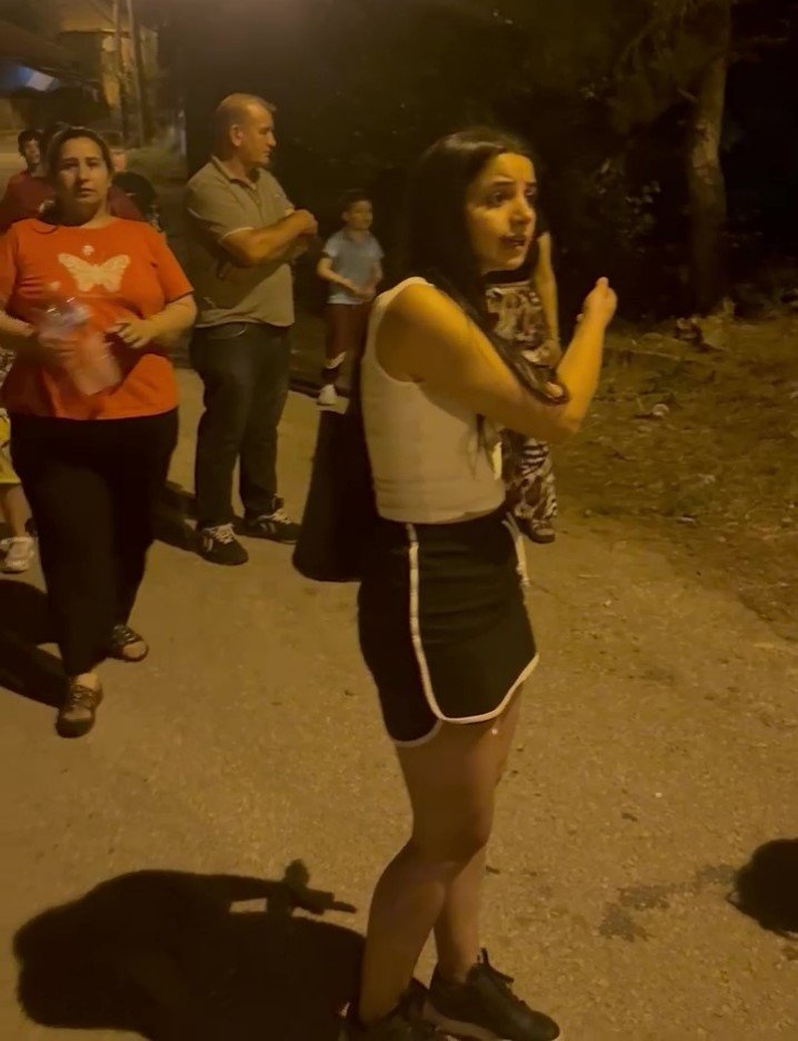 Antalya’da Kötü Kokuların Yayıldığı Ev Hayvanseverleri Ayağa Kaldırdı