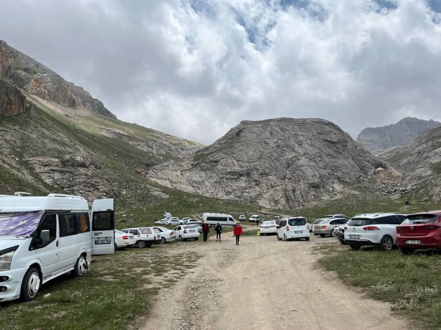 Niğde’nin ’doğal Cenneti’ Karagöl Ve Çini Göl Alarm Veriyor