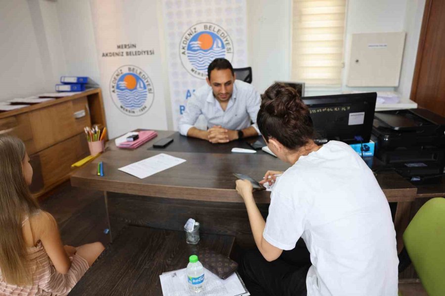 Minik Sporcular Spora İlk Adımlarını Akdeniz’de Atıyor