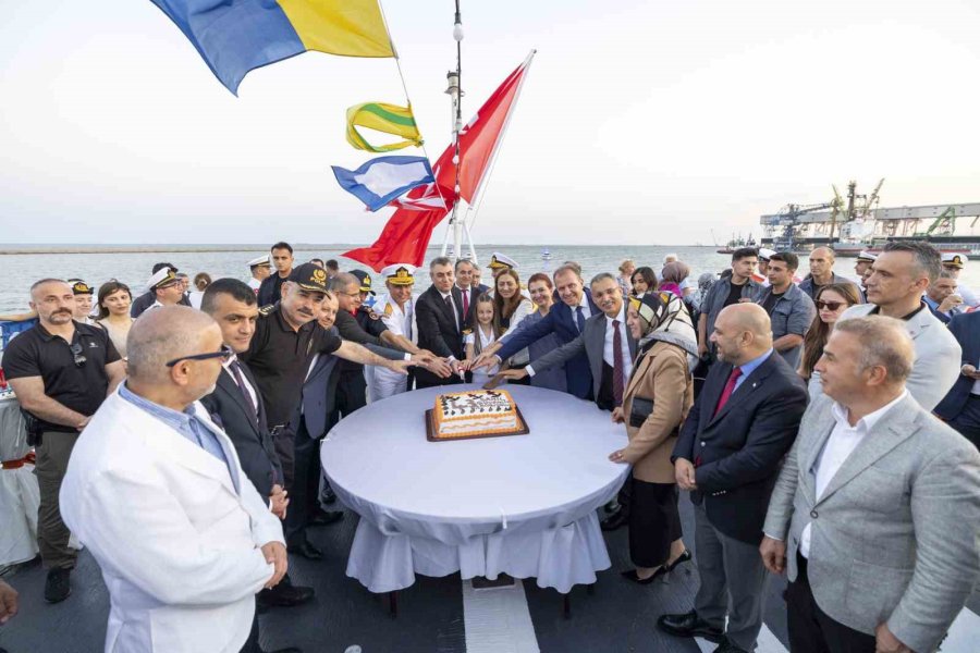 Sahil Güvenlik Komutanlığının Kuruluş Yıl Dönümü Kutlandı