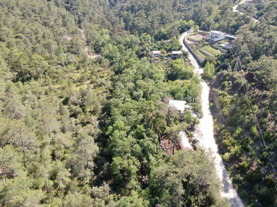 5 Yıldızlı Otellerde Yatak Başına Günlük Bin Litrenin Üzerinde Su Tüketiliyor