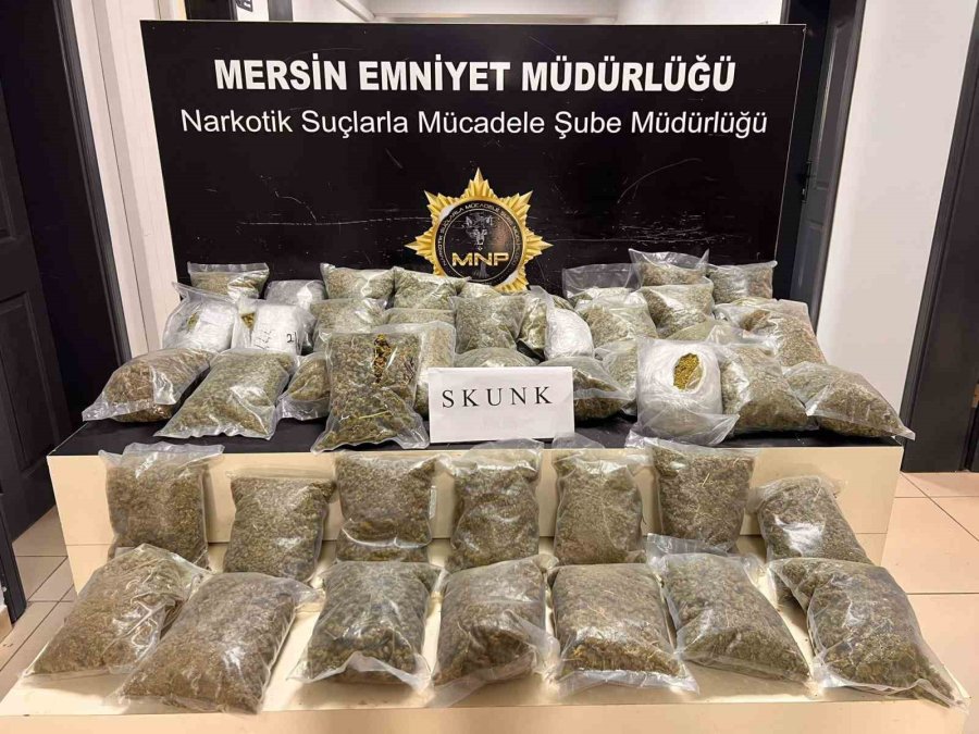 Yün Torbalarında Kilolarca Uyuşturucu Ele Geçirildi: 3 Tutuklama