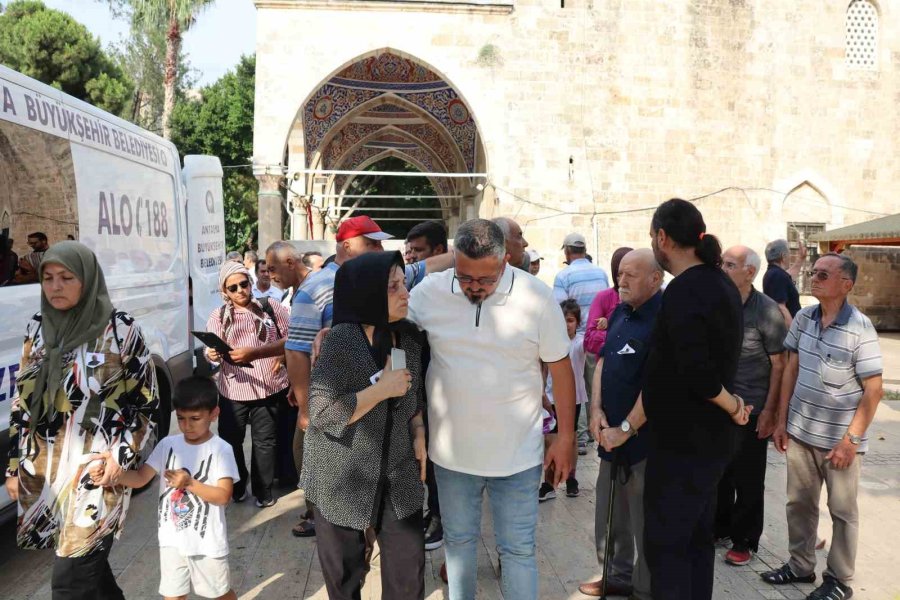 Antalya Basını Nuri Erkal’ı Son Yolculuğuna Uğurladı