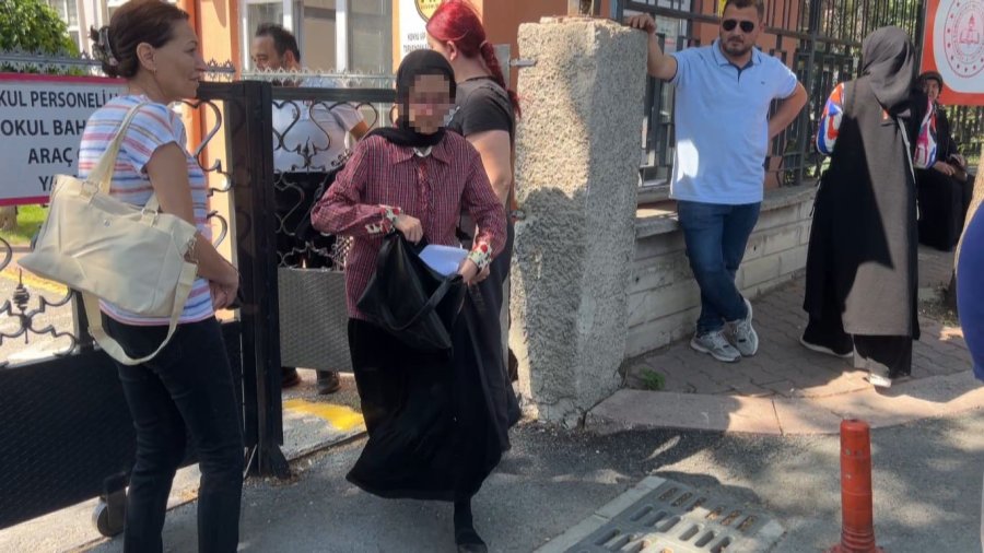 Umutlarına Kimisi Koşarak Yetişti, Kimisi Gözyaşları İçinde Veda Etti