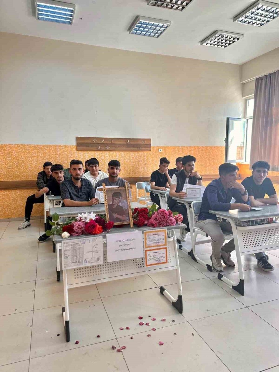 Kazada Can Veren Karne Gününde Furkan Unutulmadı