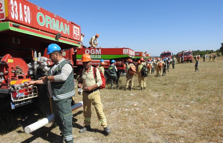 Yeni Göreve Başlayan Yangın İşçilerine Uygulamalı Eğitim