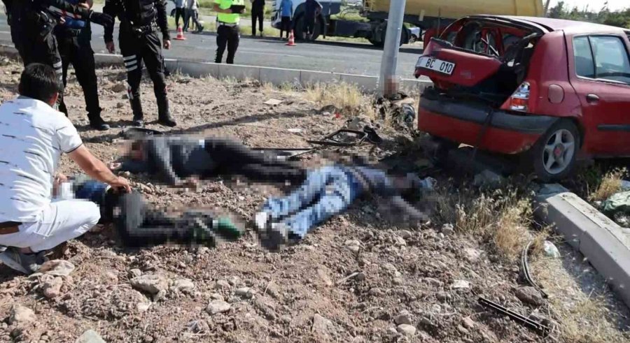 Aksaray’da Hafif Ticari Araçla Otomoblin Çarpıştığı Kazada İlk Belirlemelere Göre 1 Kişi Öldü 8 Kişi De Yaralandı. Yaralıların Refüje Savrulduğu Olay Yerinde Saglık Ekipleri Zamanla Yarışırken, Yaralılar Ambulanslarla Hastan