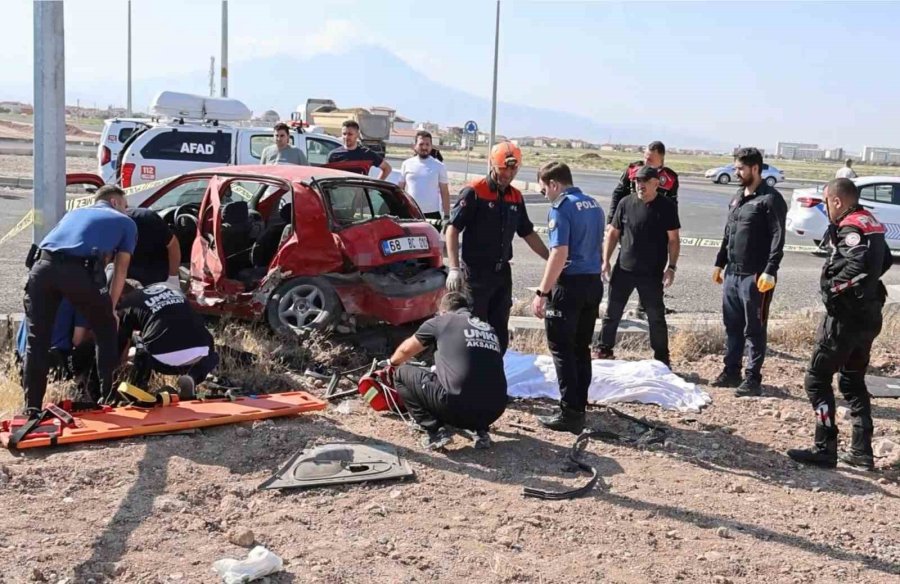 Sınava Giden Araçlar Çarpıştı: 1 Ölü, 4’ü Ağır 10 Yaralı