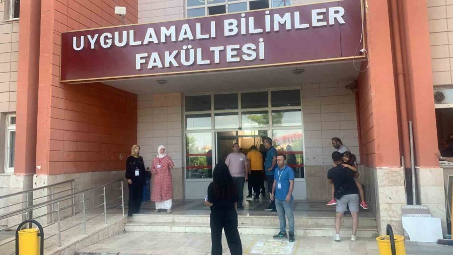 Karaman’da Yks’nin İkinci Oturumu Ayt Başladı