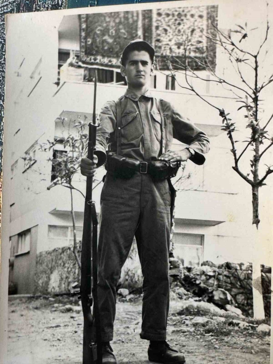 Restorasyon Sırasında Briketin İçinden Çıkan Asker Mektubu Duygulandırdı