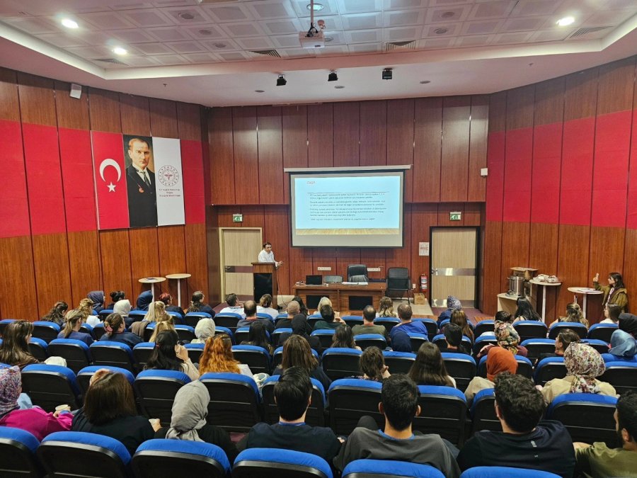 Sağlık Çalışanlarına Yönelik Palyatif Bakım Eğitimi Düzenlendi