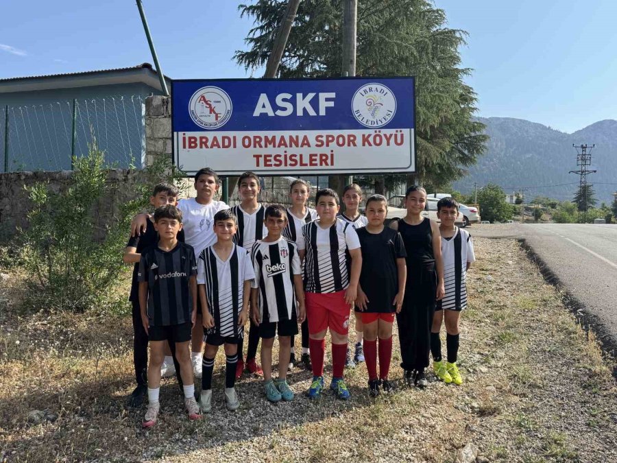 Antalya’daki ’spor Köyü’ Üçüncü Kez Kapılarını Genç Sporculara Açtı