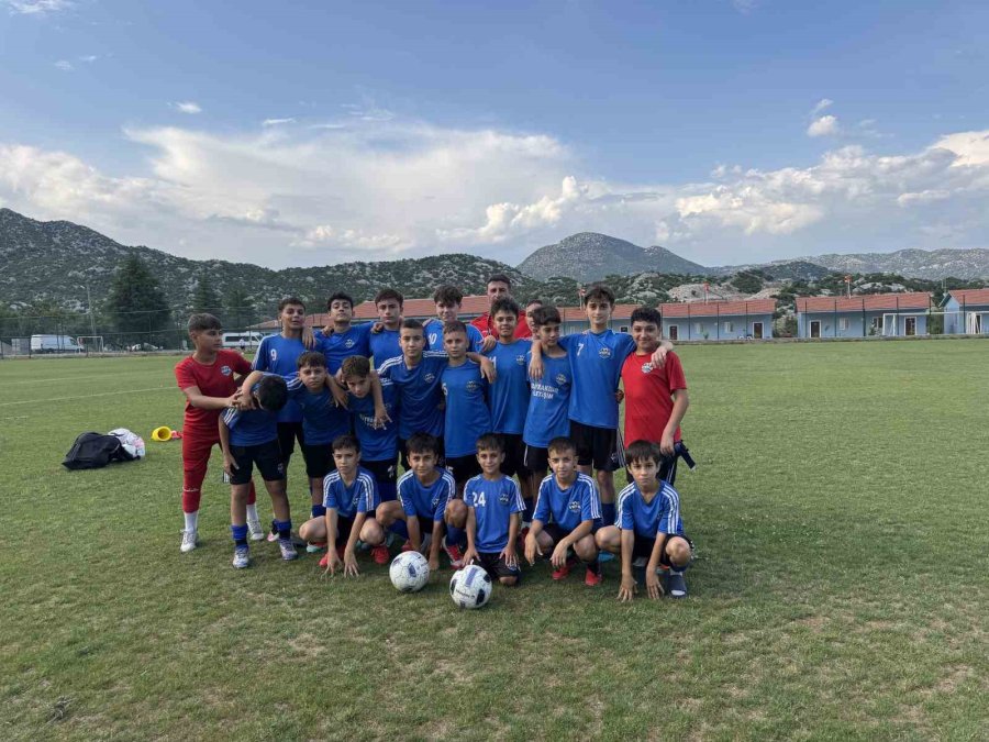 Antalya’daki ’spor Köyü’ Üçüncü Kez Kapılarını Genç Sporculara Açtı